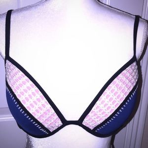 EUC VS The Fabulous Crochet Bikini Top 34DD